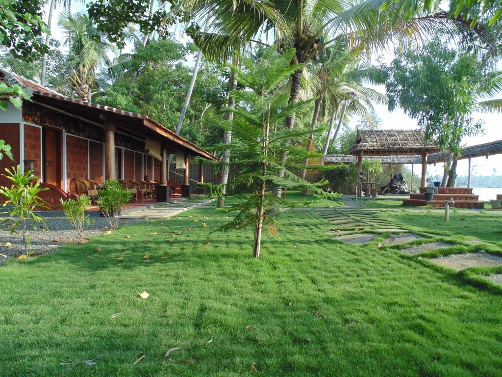 Ambadi Villas Kochi מראה חיצוני תמונה