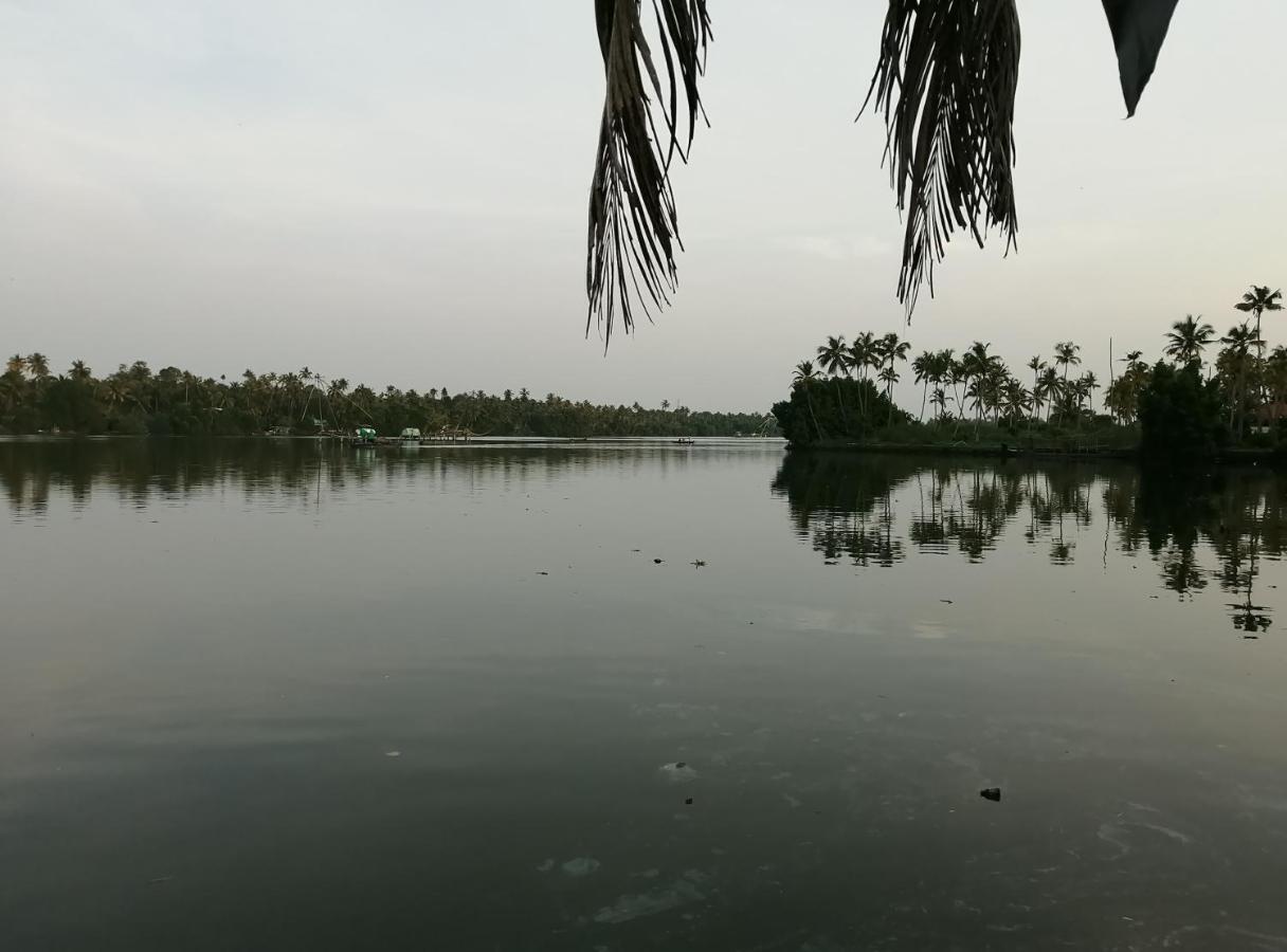 Ambadi Villas Kochi מראה חיצוני תמונה